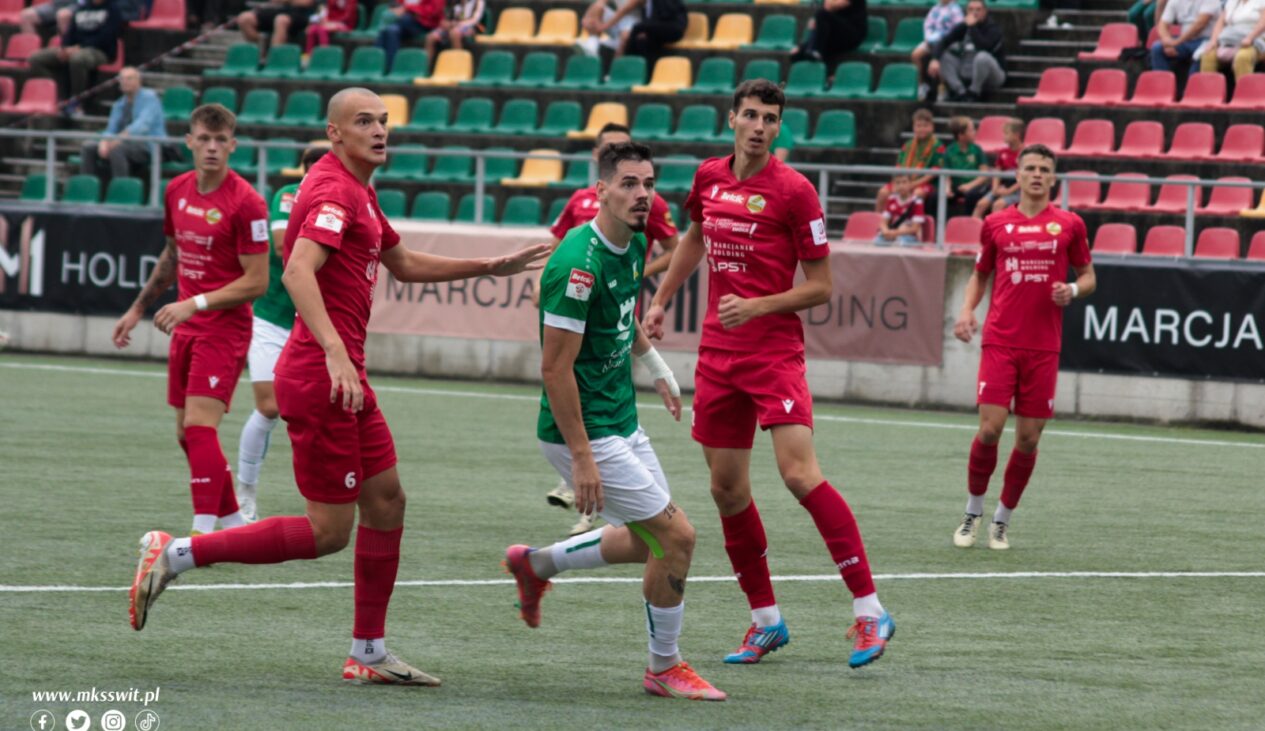 4 kol. | Lechia Tomaszów Maz. – Świt 1:0 (1:0)