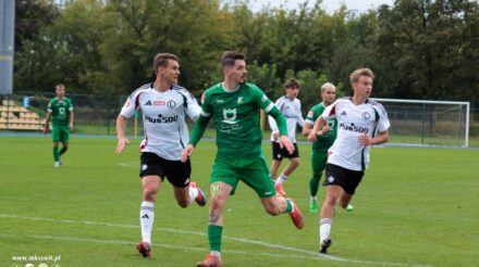 11 kol. | MKS Świt – Legia II Warszawa 1:0 (1:0)