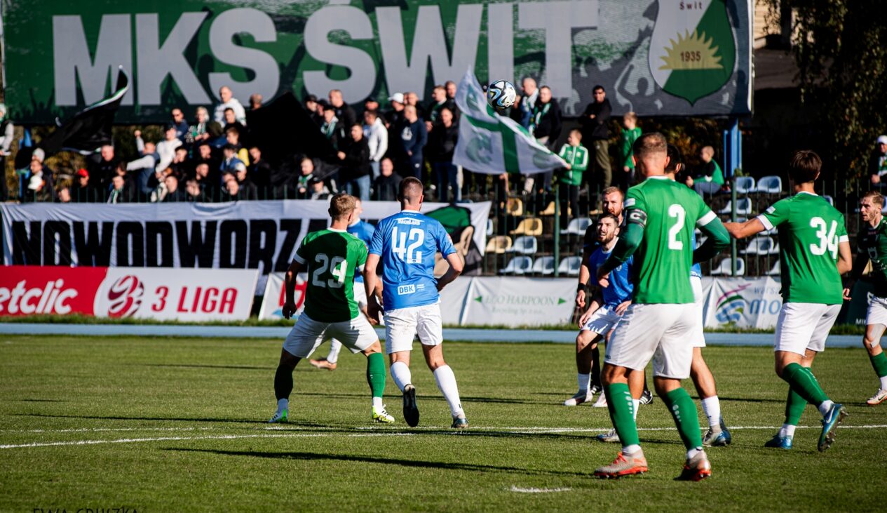 13 kol. | Świt – Stomil Olsztyn 0:1 (0:1)